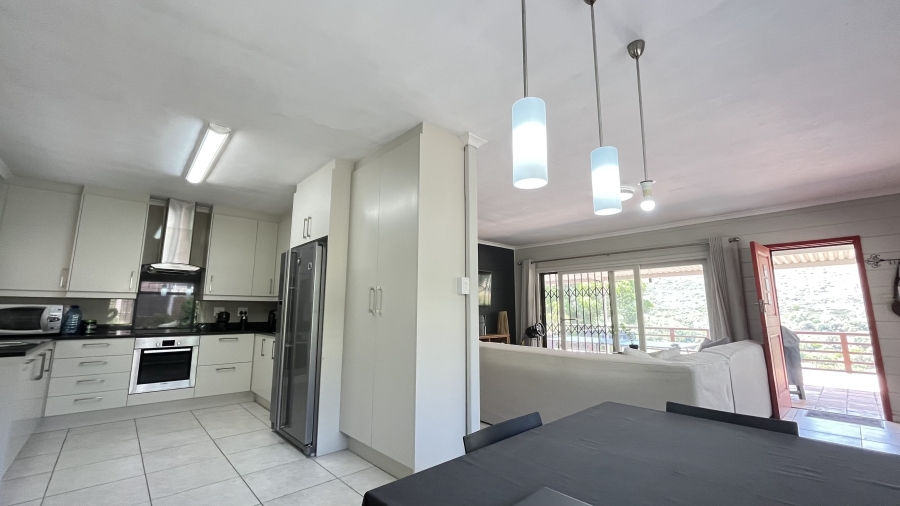 3 Bedroom Property for Sale in Glencairn Western Cape